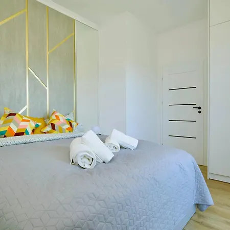 Apartment Center